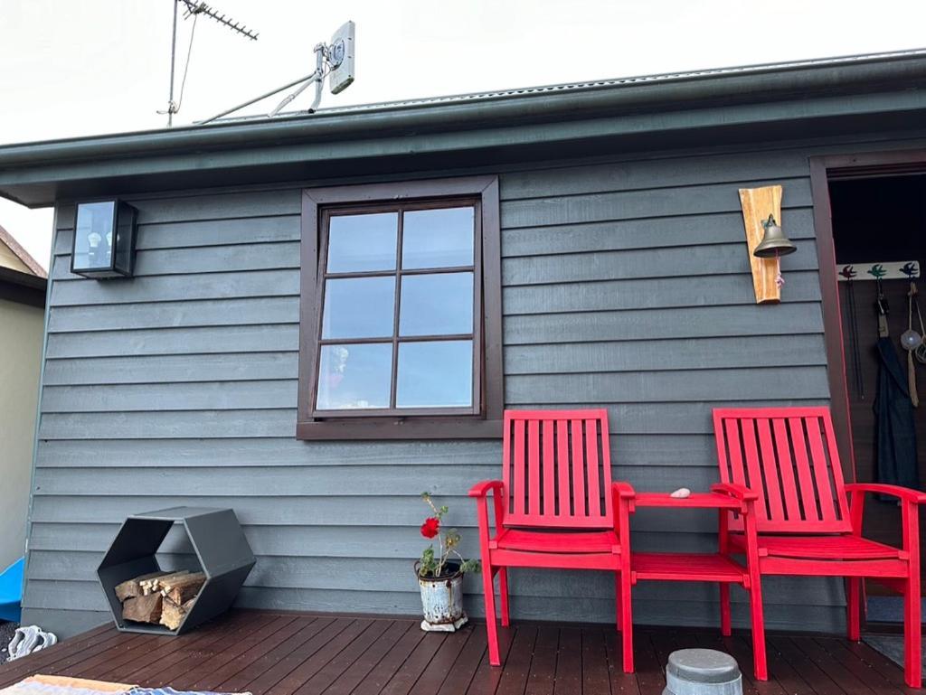 Salt Box Hideaway Apartment Стран Екстериор снимка